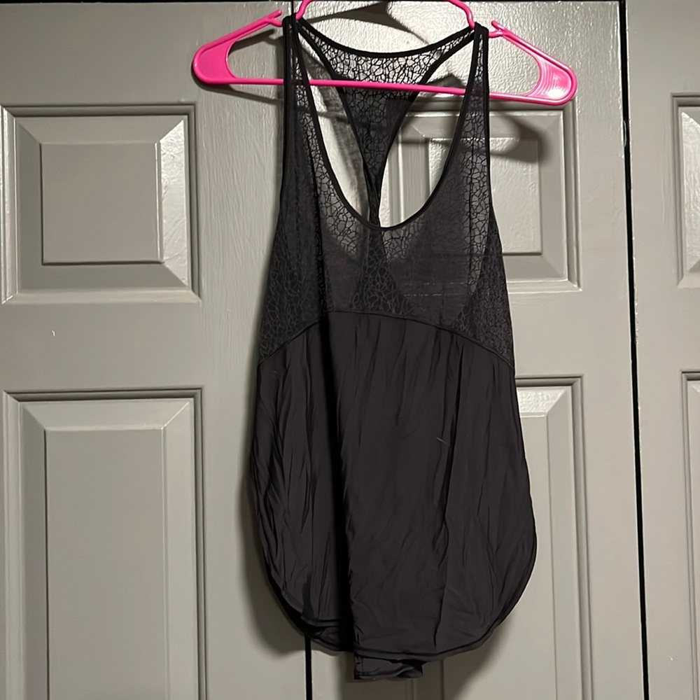 Lululemon workout tank top